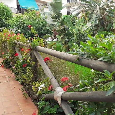 Rincon Mediterraneo Lägenhet *